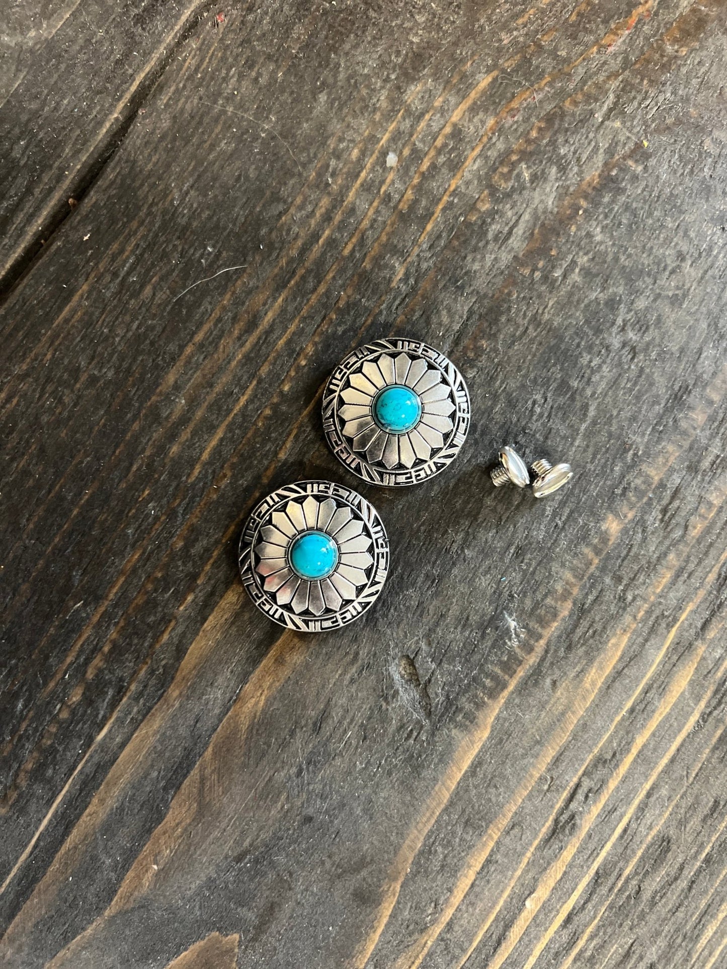 Concho Turquoise Rosette