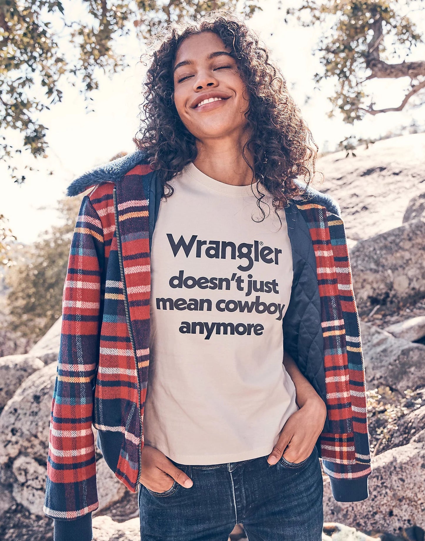 Wrangler SHRUNKEN BAND TEE IN VINTAGE