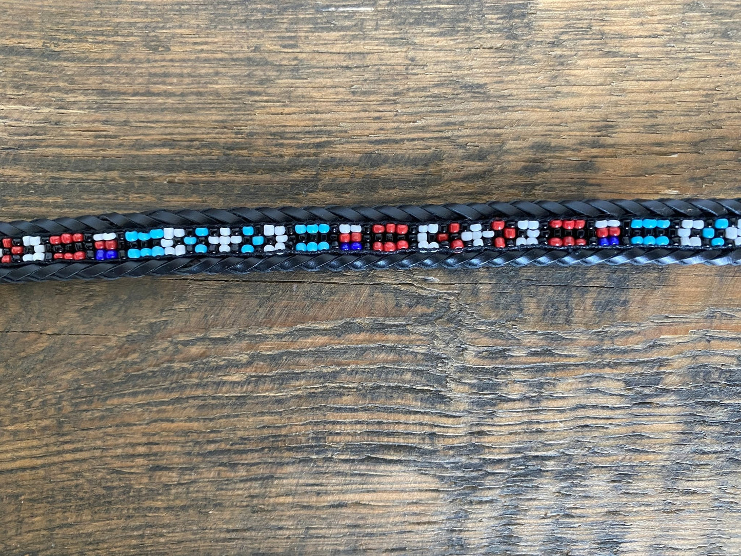 Otok na kapelusz Beads with leather