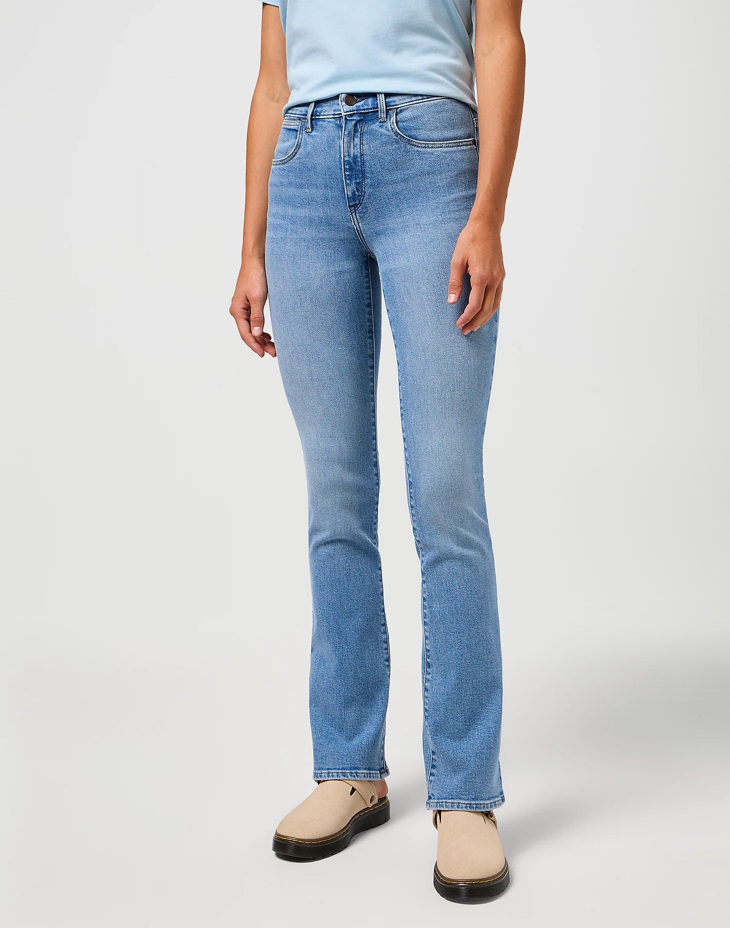 Wrangler BOOTCUT 625 JEANS IN IN THE CLOUDS