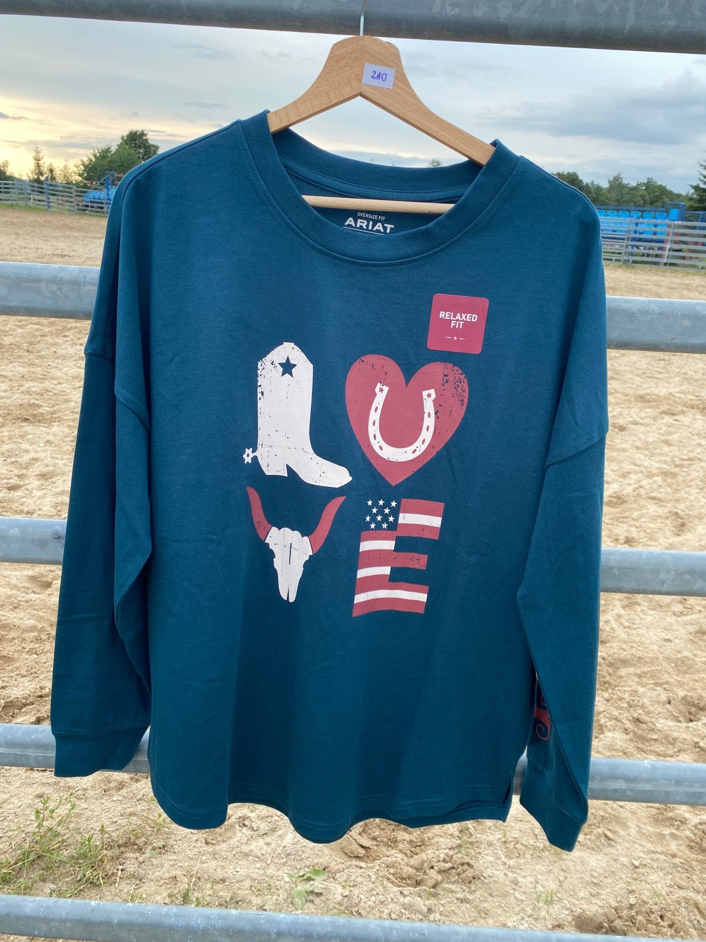 Dámske tričko Ariat LOVE