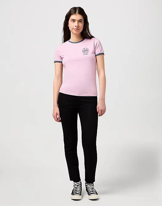 Wrangler RINGER TEE IN FRAGRANT LILAC