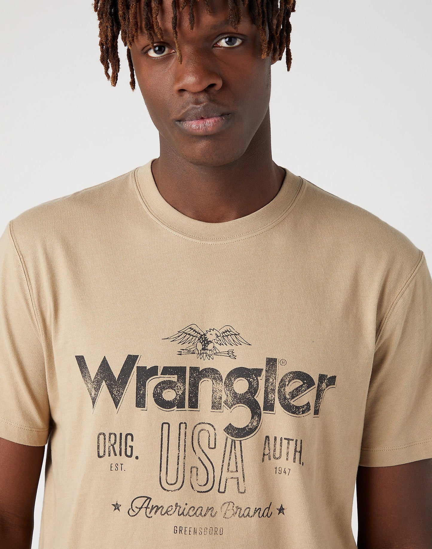 Wrangler AMERICANA TEE IN CHINCHILLA