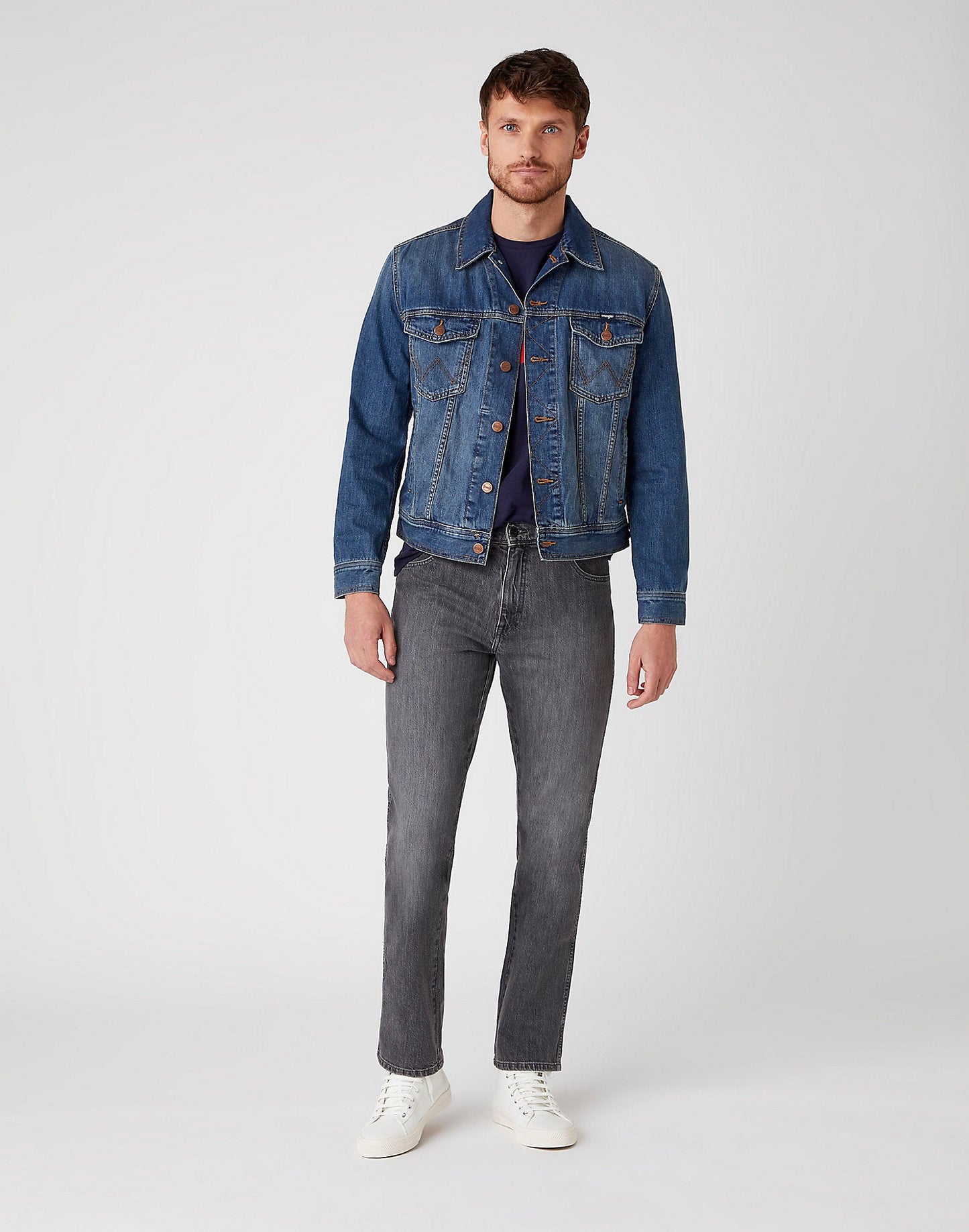 Wrangler CLASSIC DENIM JACKET IN MID STONE