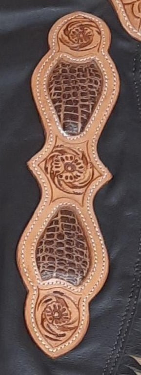 Brązowe  chapsy typu chink ze skóry bawolej