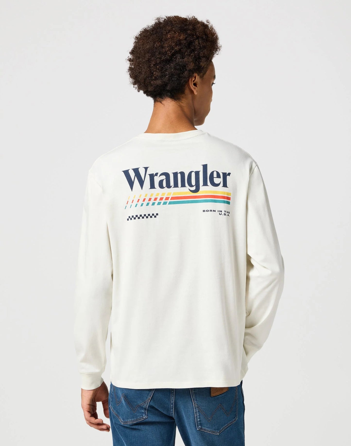 Wrangler Longsleeves Graphic Tee in Vintage White