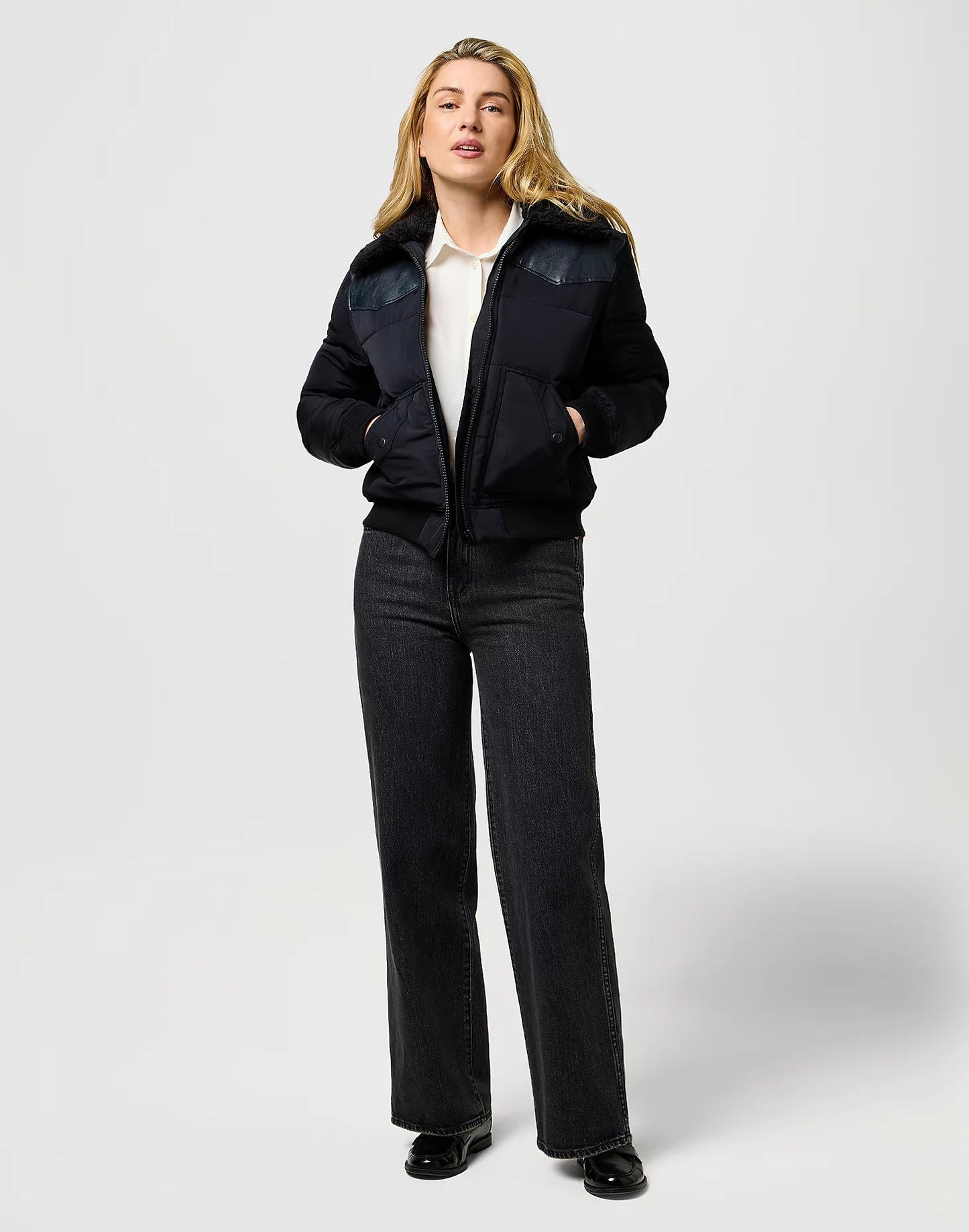 Kurtka damska Wrangler Western Puffer Black