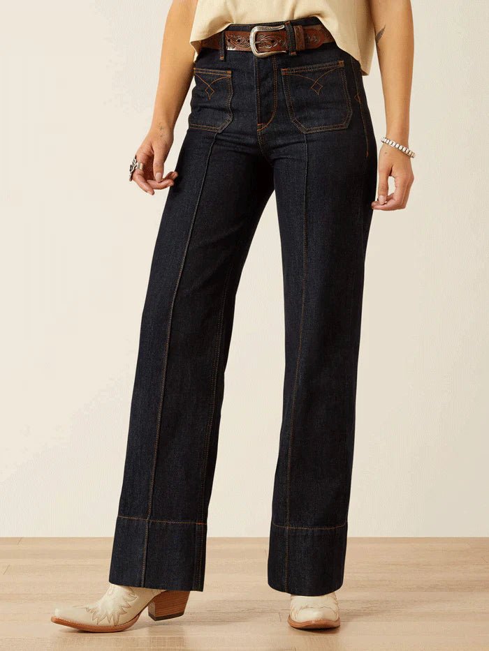 Ariat Ultra High Rise Tomboy Western  – Rinse Navy