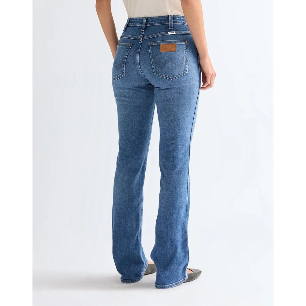 Wrangler Bootcut Fit Raven