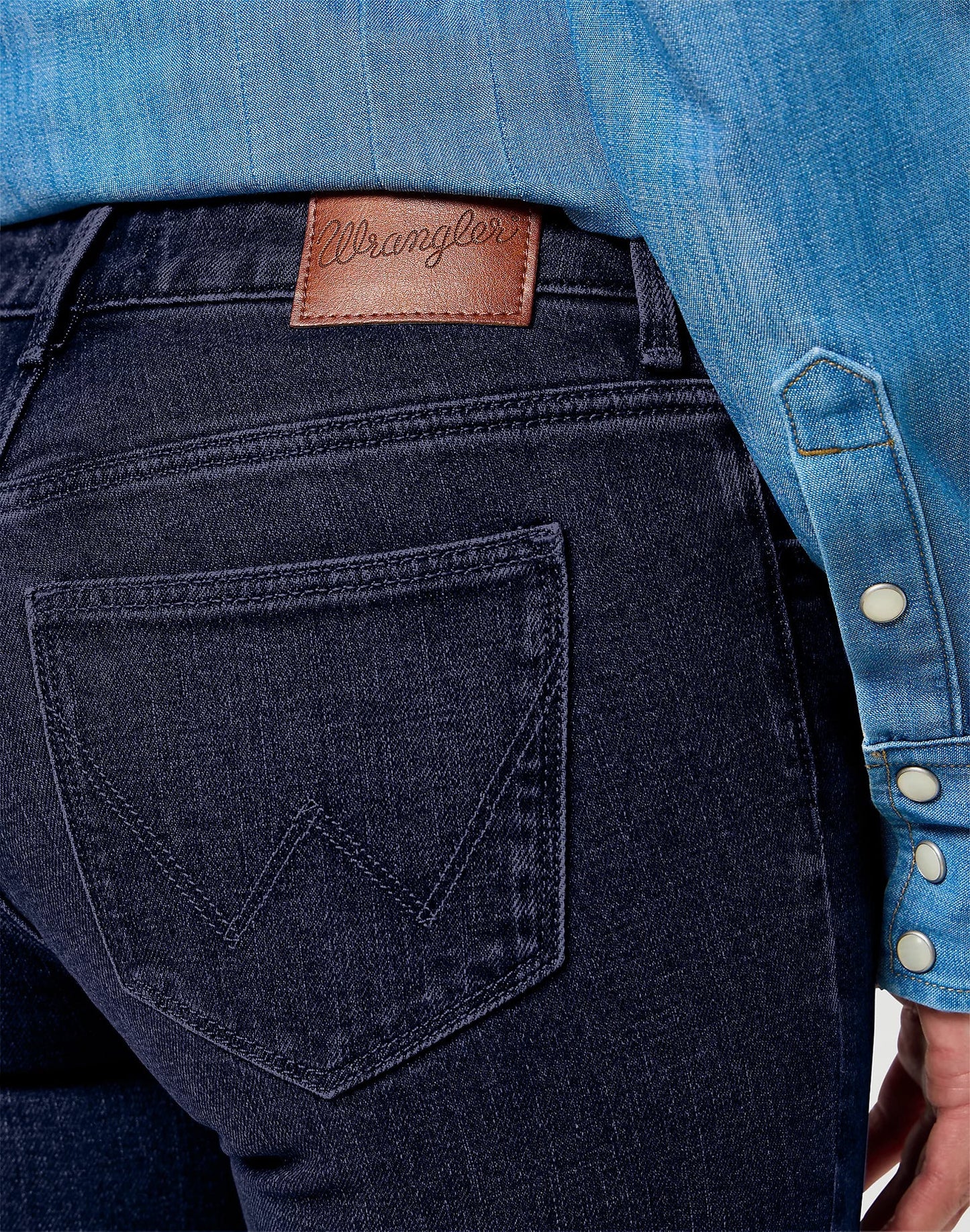 Wrangler Bootcut Jeans Iron Ore