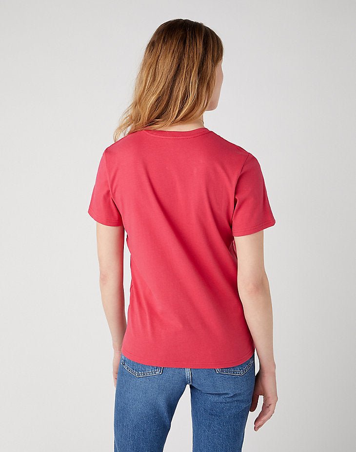 Wrangler ROUND TEE IN RASPBERRY WINE