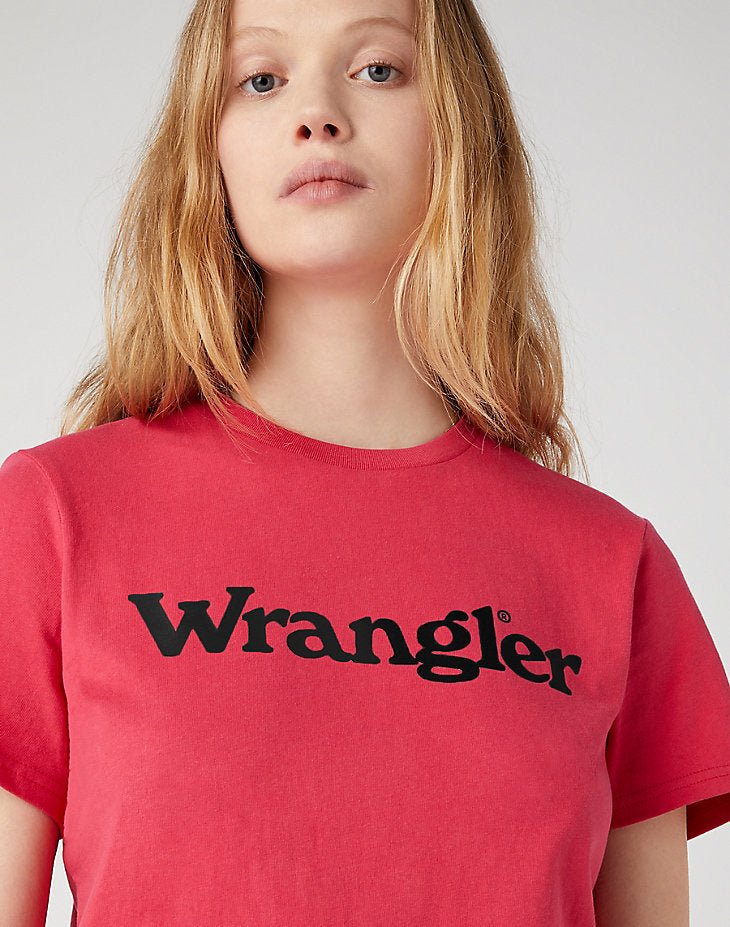 Wrangler ROUND TEE IN RASPBERRY WINE