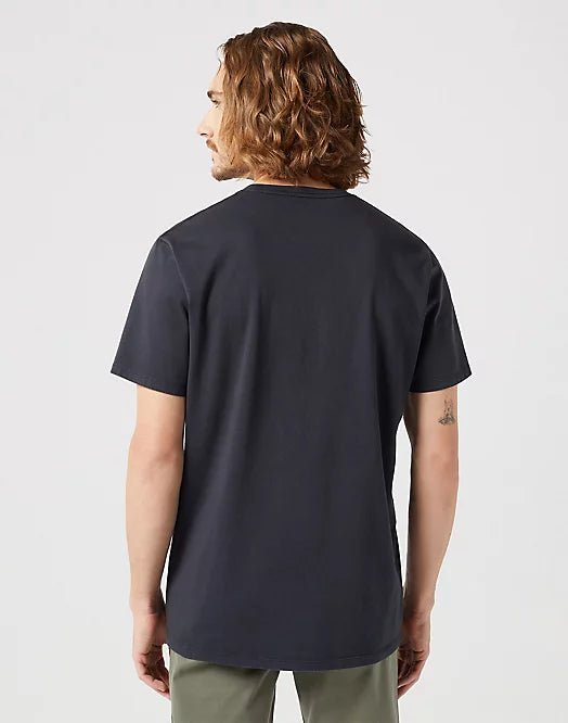 Wrangler AMERICANA TEE IN FADED BLACK