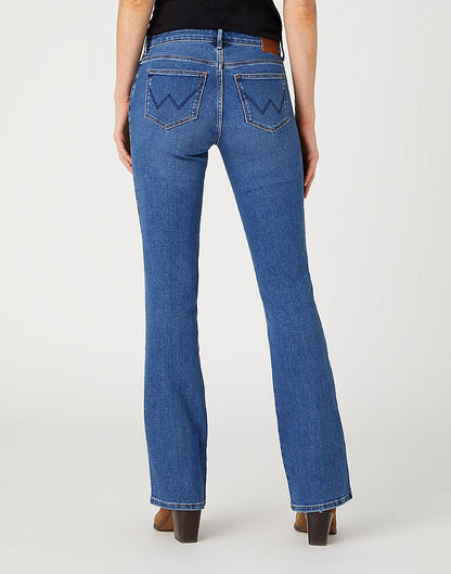 Wrangler BOOTCUT JEANS IN CAMELLIA