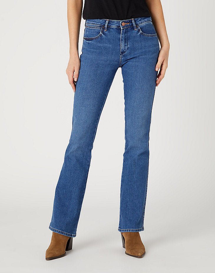 Wrangler BOOTCUT JEANS IN CAMELLIA